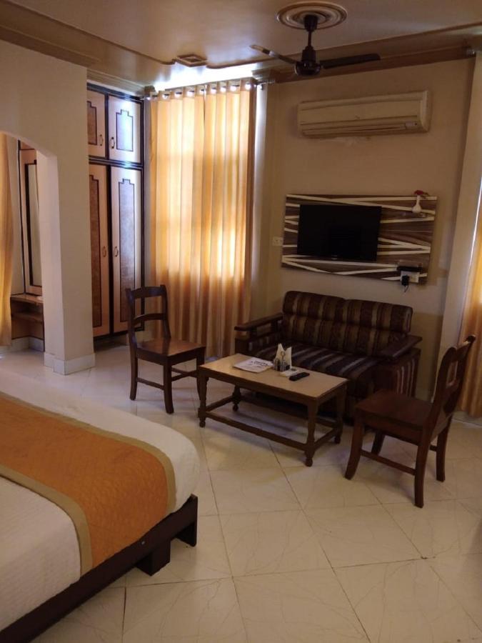 Hotel Samrat Rajasthan Hanumangarh Екстер'єр фото